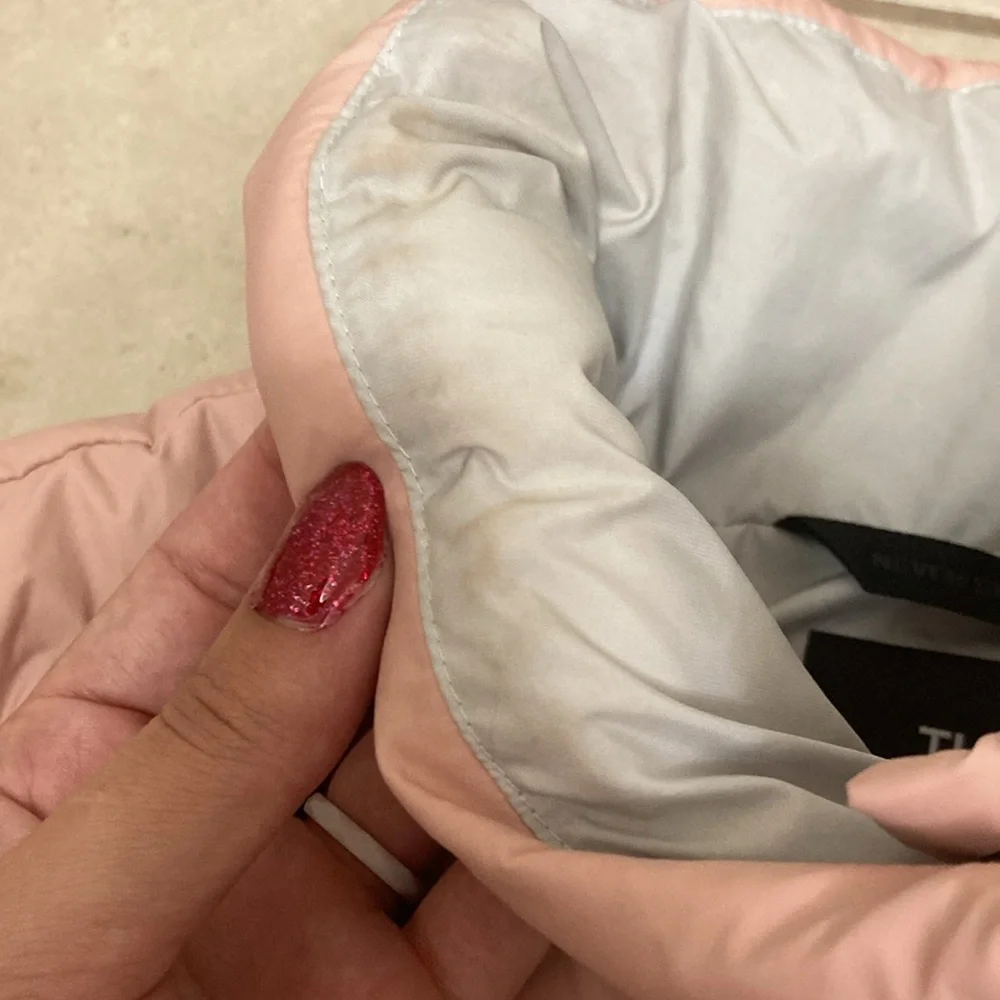 The North Face Quilted Down Vest - Picture 11 of 12